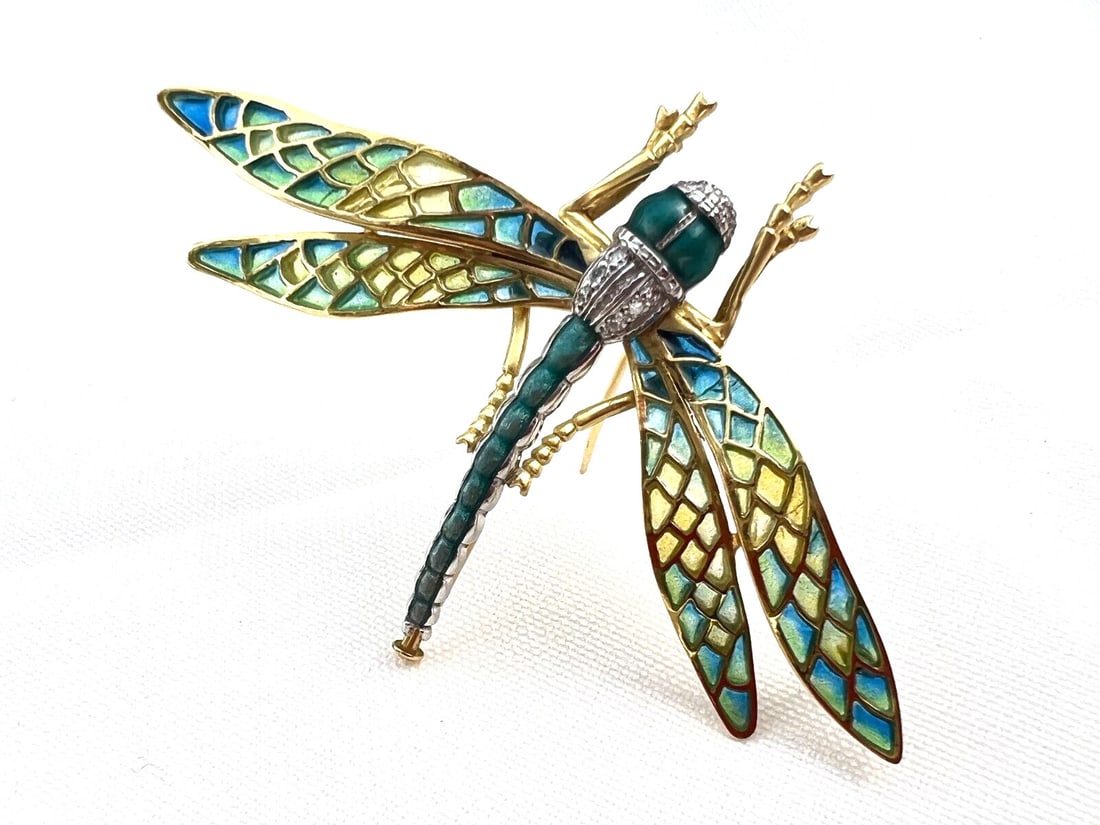 French 18K Gold Diamond Plique-A-Jour Butterfly Brooch Necklace: French 18K Gold Diamond Plique-A-Jour Butterfly Brooch Necklace This exquisite French brooch necklace features a stunning butterfly design crafted from 18K yellow and white gold, adorned with sparklin