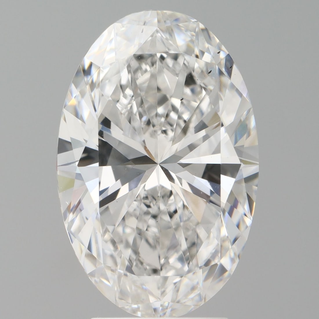 Loose Diamond - OVAL 4.0ct E VS2: Loose Diamond - OVAL 4.0ct E VS2 Source: This is a real non-mined Diamond that has been grown in a lab Shape: OVAL Carats: 4.0 Color: E Clarity: VS2 Certification: IGI Video: