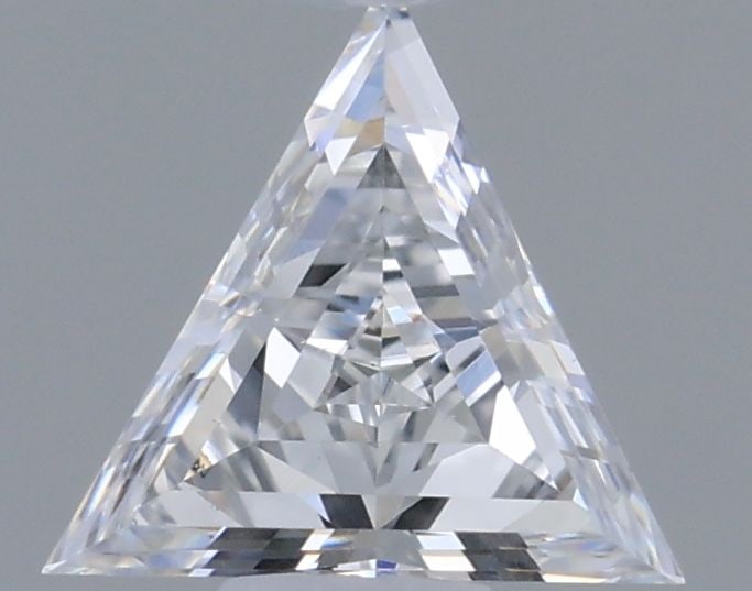 Loose Diamond - TRIANGULAR 0.24ct E VS1: Loose Diamond - TRIANGULAR 0.24ct E VS1 Source: This is a real non-mined Diamond that has been grown in a lab Shape: TRIANGULAR Carats: 0.24 Color: E Clarity: VS1 Certification: IGI Video: Video Link