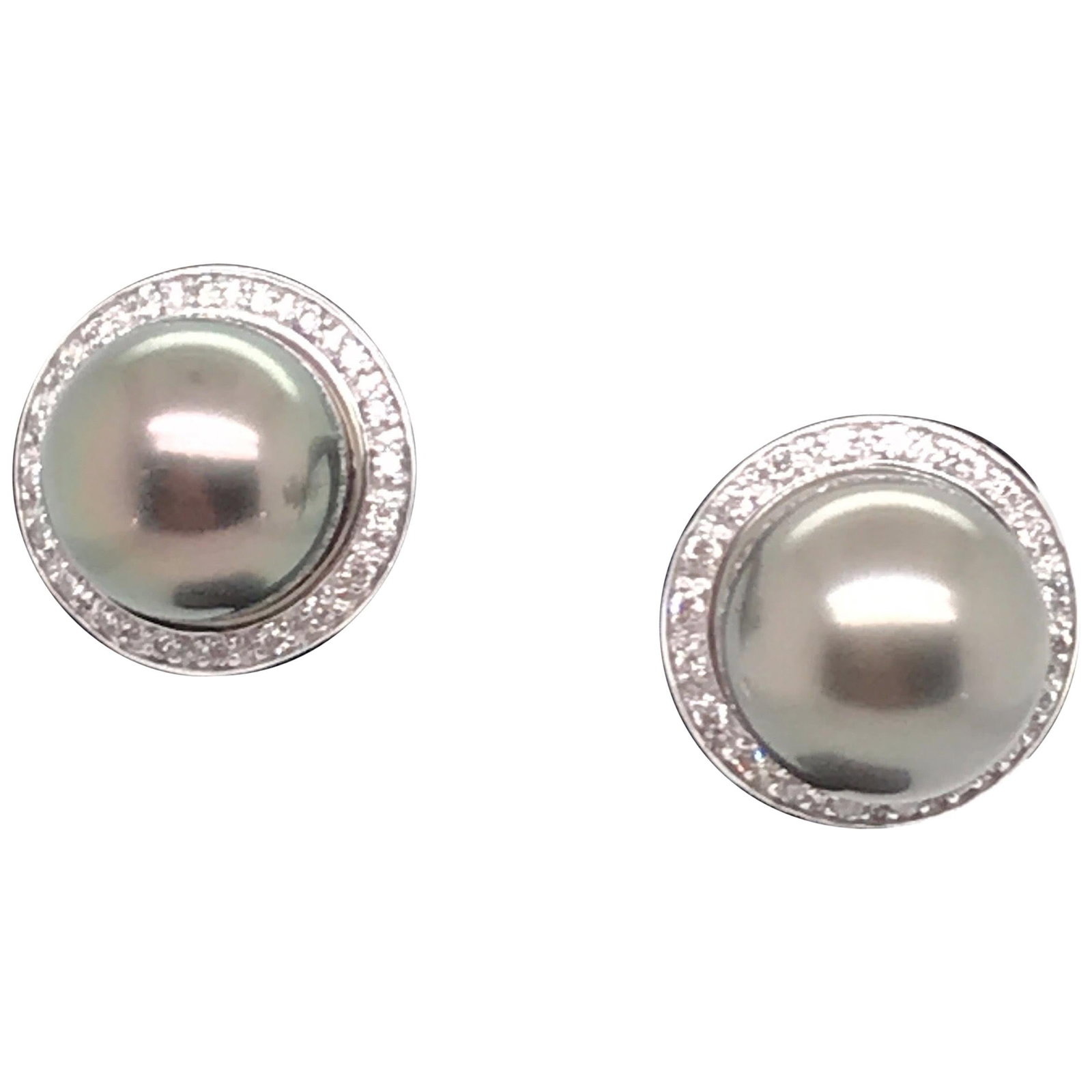 14K White Gold Tahitian Pearl Diamond Halo Stud Earrings: 14K White Gold Tahitian Pearl Diamond Halo Stud Earrings Elevate your elegance with these stunning Tahitian Pearl Diamond Halo Stud Earrings. Crafted from luxurious 14 karat white gold, these