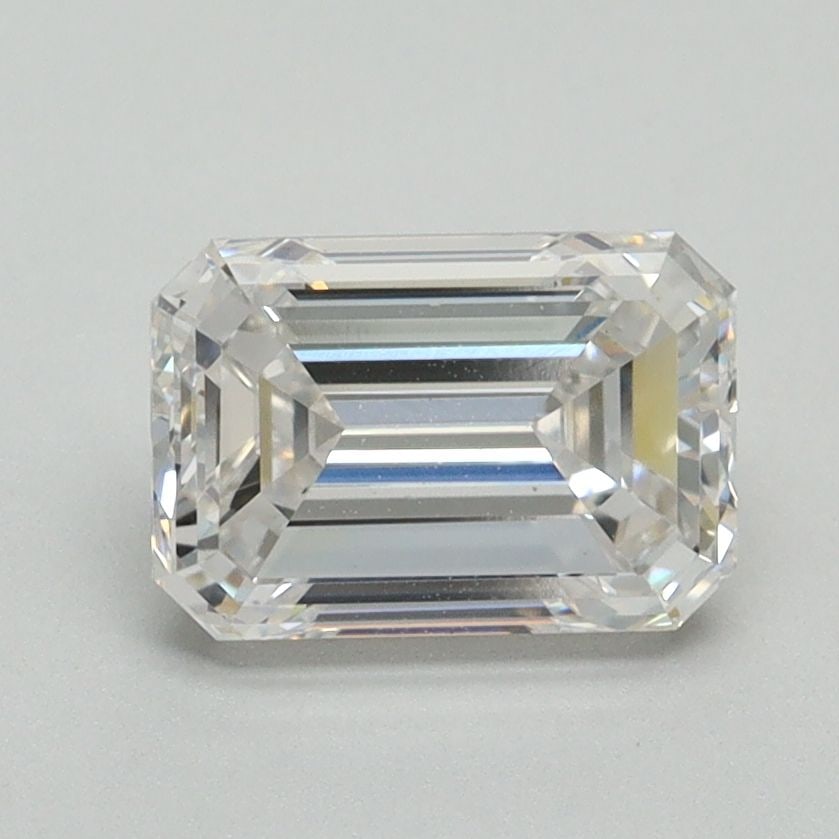 Loose Diamond - EMERALD 1.57ct E VS1: Loose Diamond - EMERALD 1.57ct E VS1 Source: This is a real non-mined Diamond that has been grown in a lab Shape: EMERALD Carats: 1.57 Color: E Clarity: VS1 Certification: NONE Video: