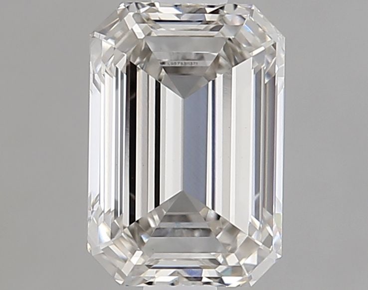 Loose Diamond - EMERALD 1.07ct I VVS2: Loose Diamond - EMERALD 1.07ct I VVS2 Source: This is a real non-mined Diamond that has been grown in a lab Shape: EMERALD Carats: 1.07 Color: I Clarity: VVS2 Certification: IGI Video: