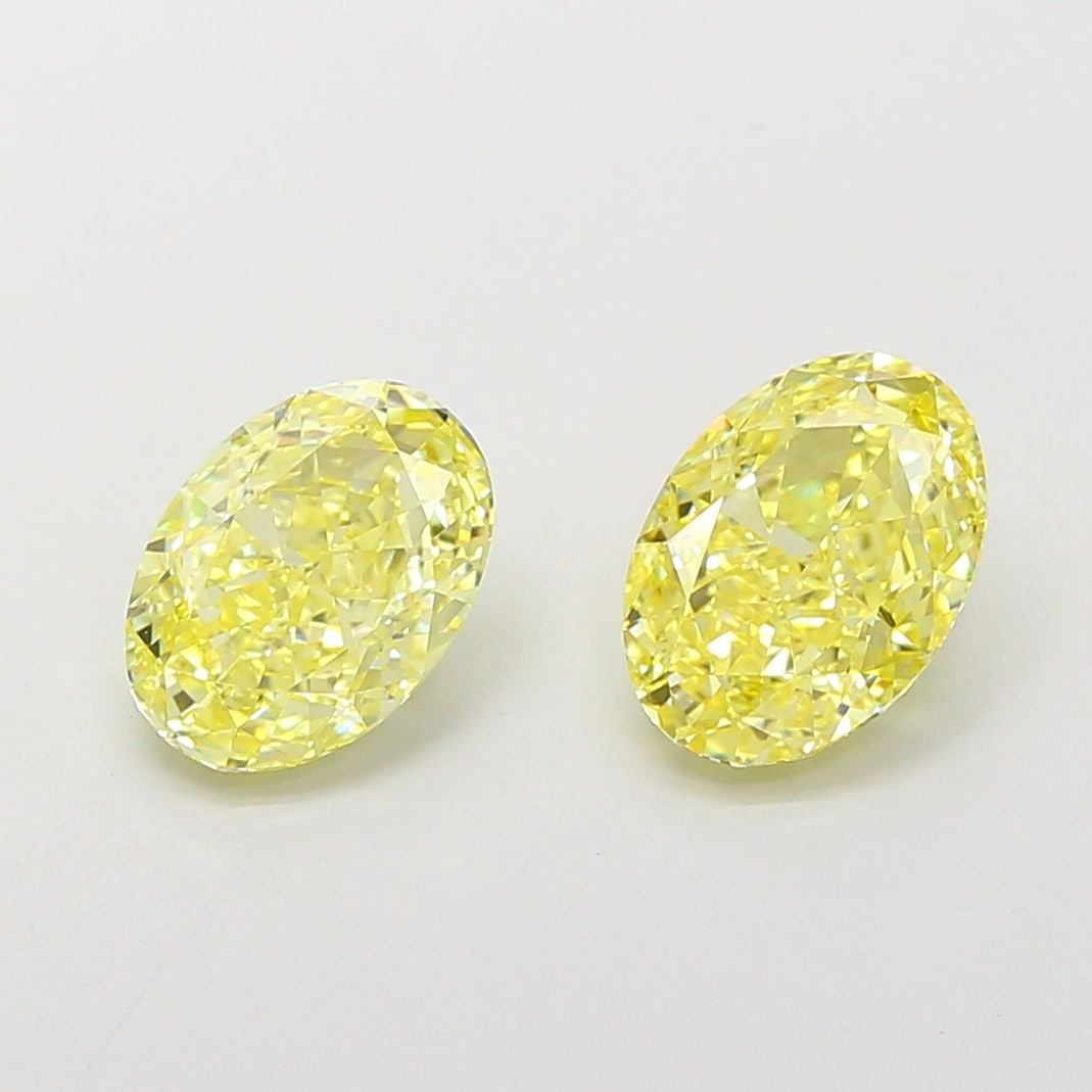 Loose Diamond - OVAL 1.75ct Fancy Intense Yellow VVS2: Loose Diamond - OVAL 1.75ct Fancy Intense Yellow VVS2 Source: This is a real non-mined Diamond that has been grown in a lab Shape: OVAL Carats: 1.75 Color: Fancy Intense Yellow Certification: IGI