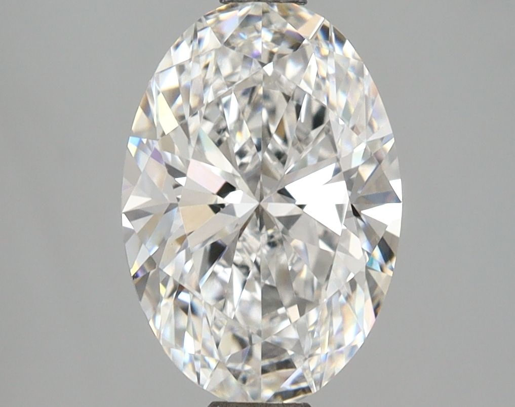 Loose Diamond - OVAL 2.57ct E VVS2: Loose Diamond - OVAL 2.57ct E VVS2 Source: This is a real non-mined Diamond that has been grown in a lab Shape: OVAL Carats: 2.57 Color: E Clarity: VVS2 Certification: IGI Video:
