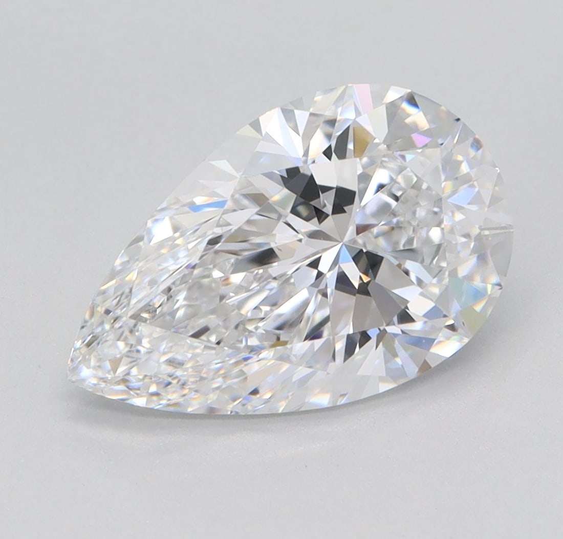 Loose Diamond - PEAR 2.09ct D VS1: Loose Diamond - PEAR 2.09ct D VS1 Source: This is a real non-mined Diamond that has been grown in a lab Shape: PEAR Carats: 2.09 Color: D Clarity: VS1 Certification: IGI Video: Video Link The Diamond