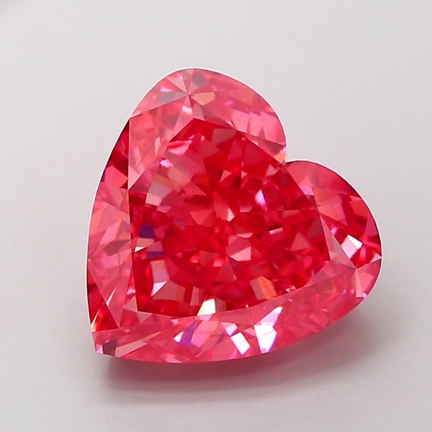 Loose Diamond - HEART 5.09ct Fancy Vivid Red VS2: Loose Diamond - HEART 5.09ct Fancy Vivid Red VS2 Source: This is a real non-mined Diamond that has been grown in a lab Shape: HEART Carats: 5.09 Color: Fancy Vivid Red Certification: IGI Video: Video