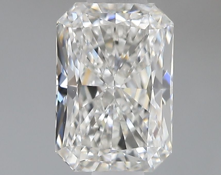 Loose Diamond - RADIANT 1.19ct E VVS2: Loose Diamond - RADIANT 1.19ct E VVS2 Source: This is a real non-mined Diamond that has been grown in a lab Shape: RADIANT Carats: 1.19 Color: E Clarity: VVS2 Certification: IGI Video: Video Link The
