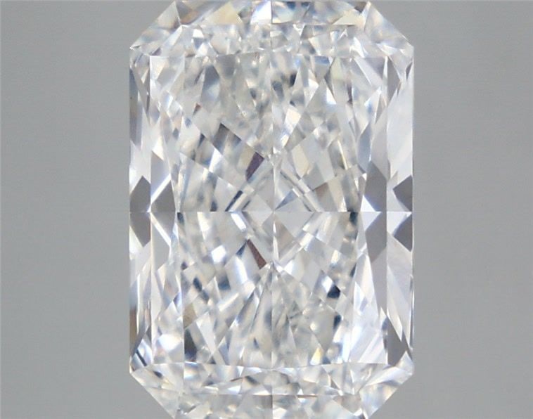 Loose Diamond - RADIANT 5.43ct F VS1: Loose Diamond - RADIANT 5.43ct F VS1 Source: This is a real non-mined Diamond that has been grown in a lab Shape: RADIANT Carats: 5.43 Color: F Clarity: VS1 Certification: IGI Video: Video Link The