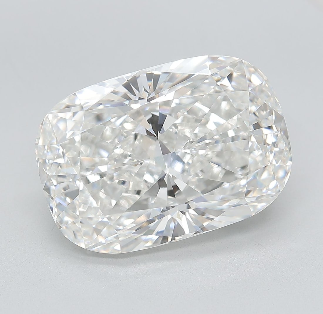 Loose Diamond - CUSHION MODIFIED 10.36ct F VVS2: Loose Diamond - CUSHION MODIFIED 10.36ct F VVS2 Source: This is a real non-mined Diamond that has been grown in a lab Shape: CUSHION MODIFIED Carats: 10.36 Color: F Clarity: VVS2 Certification: IGI Vi