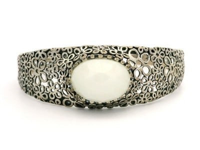 Sterling Silver White Agate Daisy Cuff Bangle Bracelet (1 of 8)