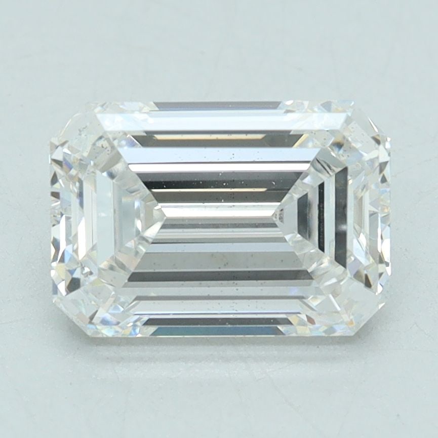 Loose Diamond - EMERALD 1.51ct E SI1: Loose Diamond - EMERALD 1.51ct E SI1 Source: This is a real non-mined Diamond that has been grown in a lab Shape: EMERALD Carats: 1.51 Color: E Clarity: SI1 Certification: IGI Video: