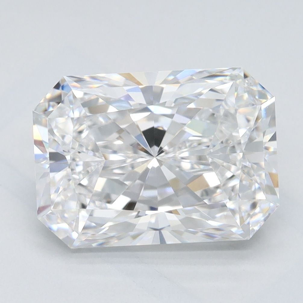Loose Diamond - RADIANT 2.53ct D FL: Loose Diamond - RADIANT 2.53ct D FL Source: This is a real non-mined Diamond that has been grown in a lab Shape: RADIANT Carats: 2.53 Color: D Clarity: FL Certification: GIA Video: