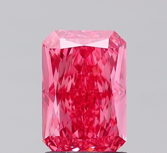 Loose Diamond - RADIANT 2.01ct Fancy Vivid Pink VS1: Loose Diamond - RADIANT 2.01ct Fancy Vivid Pink VS1 Source: This is a real non-mined Diamond that has been grown in a lab Shape: RADIANT Carats: 2.01 Color: Fancy Vivid Pink Certification: IGI The