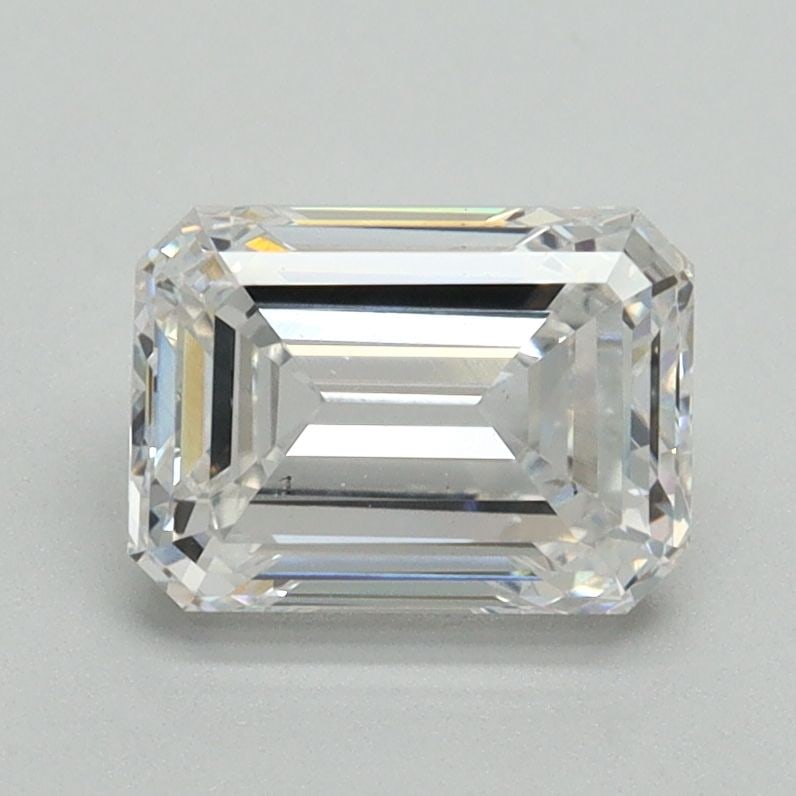 Loose Diamond - EMERALD 1.53ct E VS1: Loose Diamond - EMERALD 1.53ct E VS1 Source: This is a real non-mined Diamond that has been grown in a lab Shape: EMERALD Carats: 1.53 Color: E Clarity: VS1 Certification: NONE Video:
