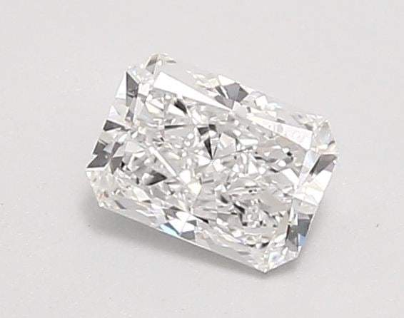 Loose Diamond - RADIANT 0.75ct D VVS1: Loose Diamond - RADIANT 0.75ct D VVS1 Source: This is a real non-mined Diamond that has been grown in a lab Shape: RADIANT Carats: 0.75 Color: D Clarity: VVS1 Certification: IGI Video: Video Link The