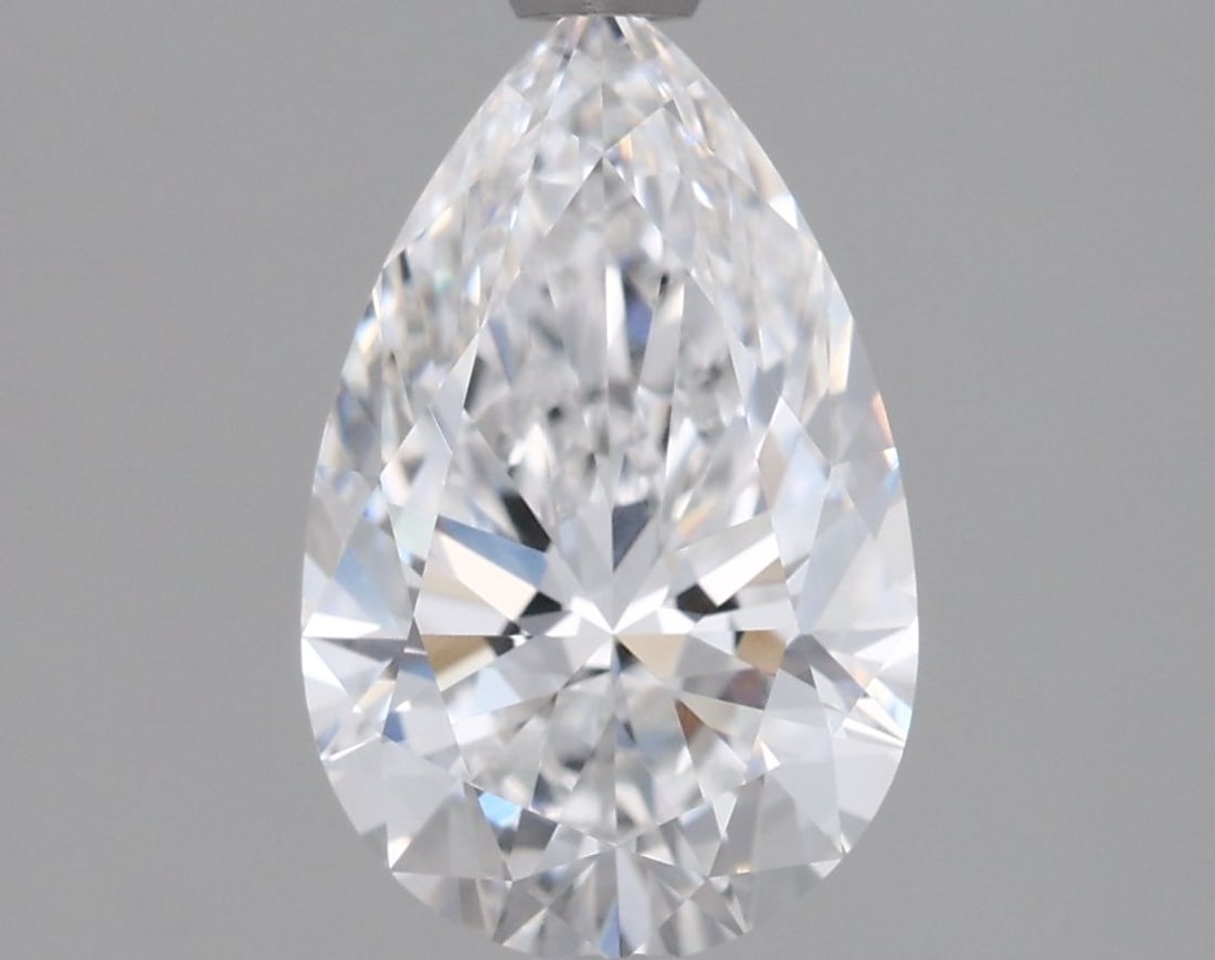 Loose Diamond - PEAR 1.52ct E VVS1: Loose Diamond - PEAR 1.52ct E VVS1 Source: This is a real non-mined Diamond that has been grown in a lab Shape: PEAR Carats: 1.52 Color: E Clarity: VVS1 Certification: IGI Video: Video Link The