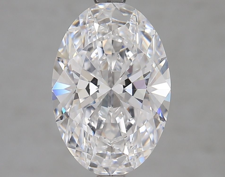 Loose Diamond - OVAL 3.1ct D VVS2: Loose Diamond - OVAL 3.1ct D VVS2 Source: This is a real non-mined Diamond that has been grown in a lab Shape: OVAL Carats: 3.1 Color: D Clarity: VVS2 Certification: GIA Video: