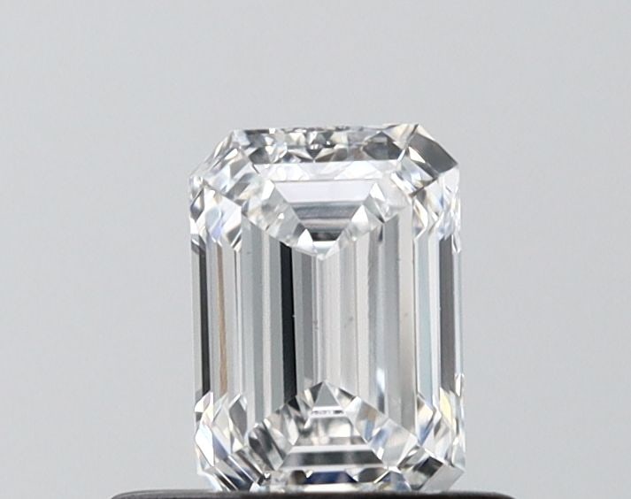 Loose Diamond - EMERALD 0.52ct D VS1: Loose Diamond - EMERALD 0.52ct D VS1 Source: This is a real non-mined Diamond that has been grown in a lab Shape: EMERALD Carats: 0.52 Color: D Clarity: VS1 Certification: IGI Video: