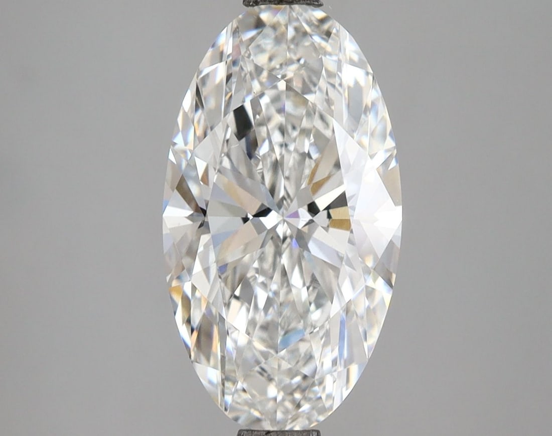 Loose Diamond - OVAL 3.09ct E VVS2: Loose Diamond - OVAL 3.09ct E VVS2 Source: This is a real non-mined Diamond that has been grown in a lab Shape: OVAL Carats: 3.09 Color: E Clarity: VVS2 Certification: IGI Video: