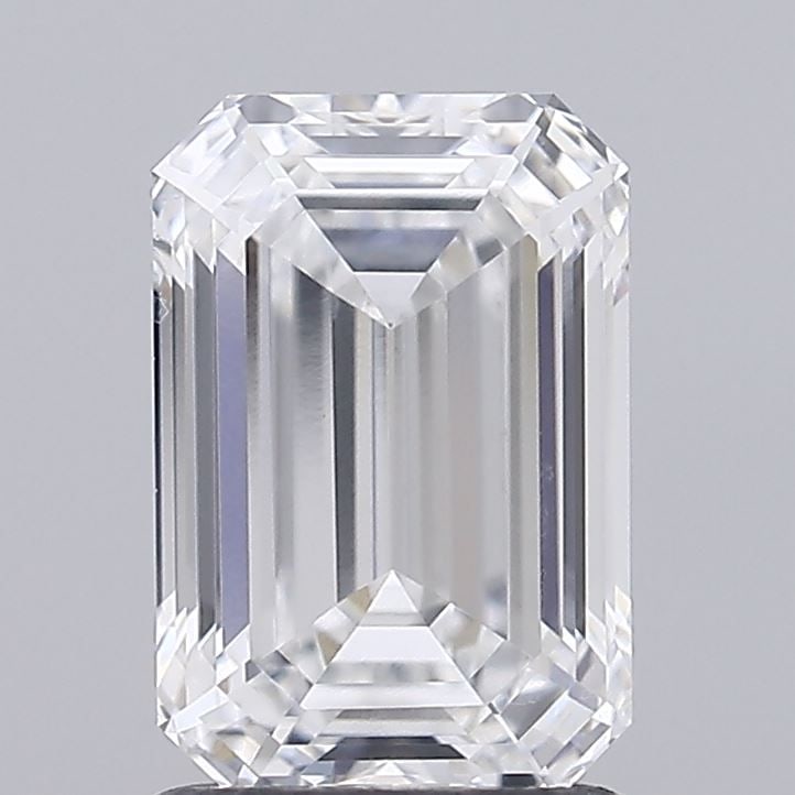 Loose Diamond - EMERALD 1.44ct D VVS1: Loose Diamond - EMERALD 1.44ct D VVS1 Source: This is a real non-mined Diamond that has been grown in a lab Shape: EMERALD Carats: 1.44 Color: D Clarity: VVS1 Certification: IGI Video: