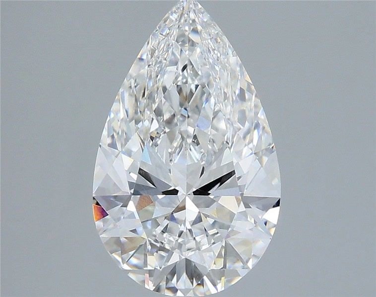Loose Diamond - PEAR 2.6ct E VVS2: Loose Diamond - PEAR 2.6ct E VVS2 Source: This is a real non-mined Diamond that has been grown in a lab Shape: PEAR Carats: 2.6 Color: E Clarity: VVS2 Certification: IGI Video: Video Link The Diamond