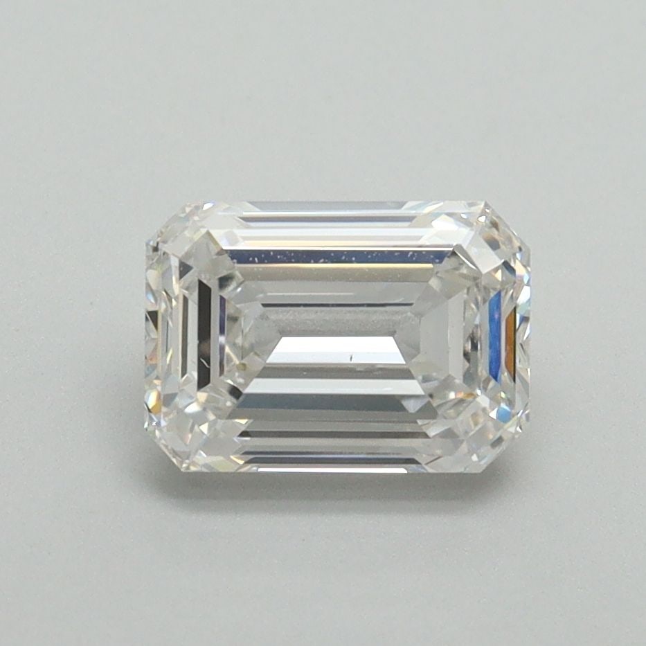 Loose Diamond - EMERALD 1.39ct F VS1: Loose Diamond - EMERALD 1.39ct F VS1 Source: This is a real non-mined Diamond that has been grown in a lab Shape: EMERALD Carats: 1.39 Color: F Clarity: VS1 Certification: NONE Video: Video Link The