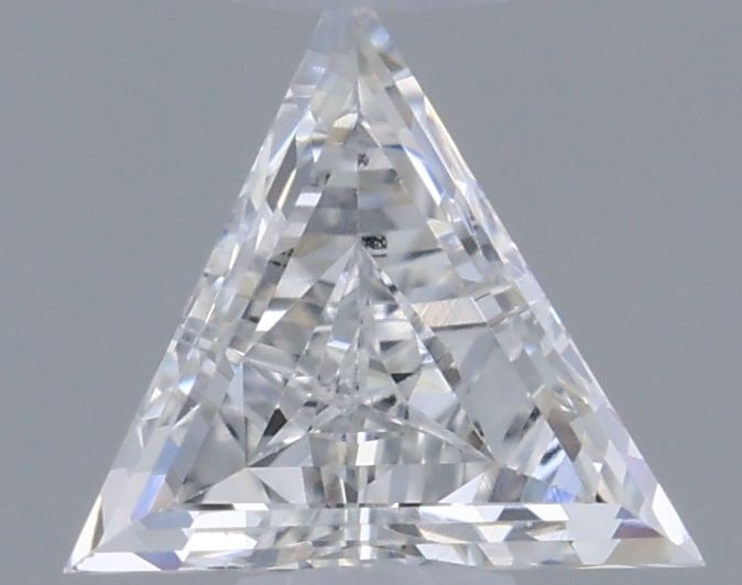 Loose Diamond - TRIANGULAR 0.24ct F VS1: Loose Diamond - TRIANGULAR 0.24ct F VS1 Source: This is a real non-mined Diamond that has been grown in a lab Shape: TRIANGULAR Carats: 0.24 Color: F Clarity: VS1 Certification: IGI Video:
