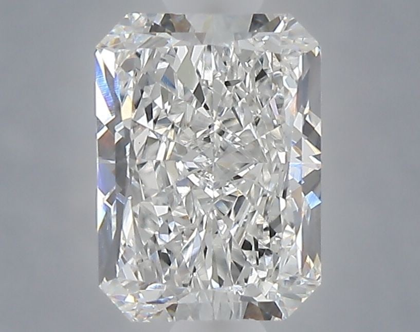 Loose Diamond - RADIANT 1.05ct E VS1: Loose Diamond - RADIANT 1.05ct E VS1 Source: This is a real non-mined Diamond that has been grown in a lab Shape: RADIANT Carats: 1.05 Color: E Clarity: VS1 Certification: NONE Video: Video Link The