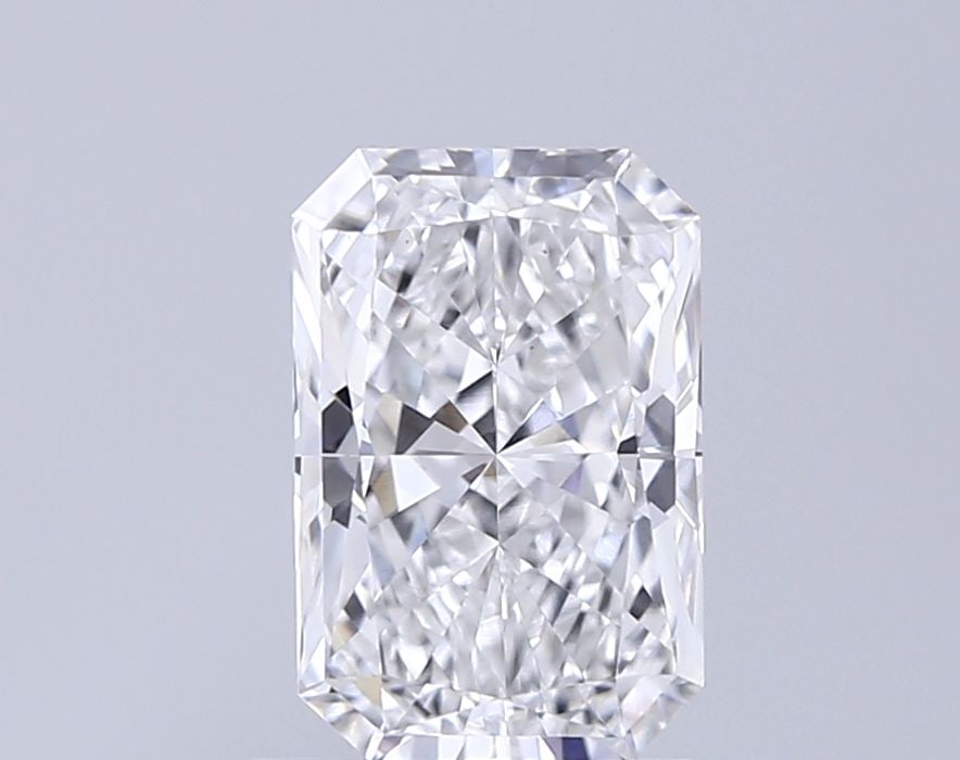 Loose Diamond - RADIANT 1.31ct E VS1: Loose Diamond - RADIANT 1.31ct E VS1 Source: This is a real non-mined Diamond that has been grown in a lab Shape: RADIANT Carats: 1.31 Color: E Clarity: VS1 Certification: IGI Video: Video Link The