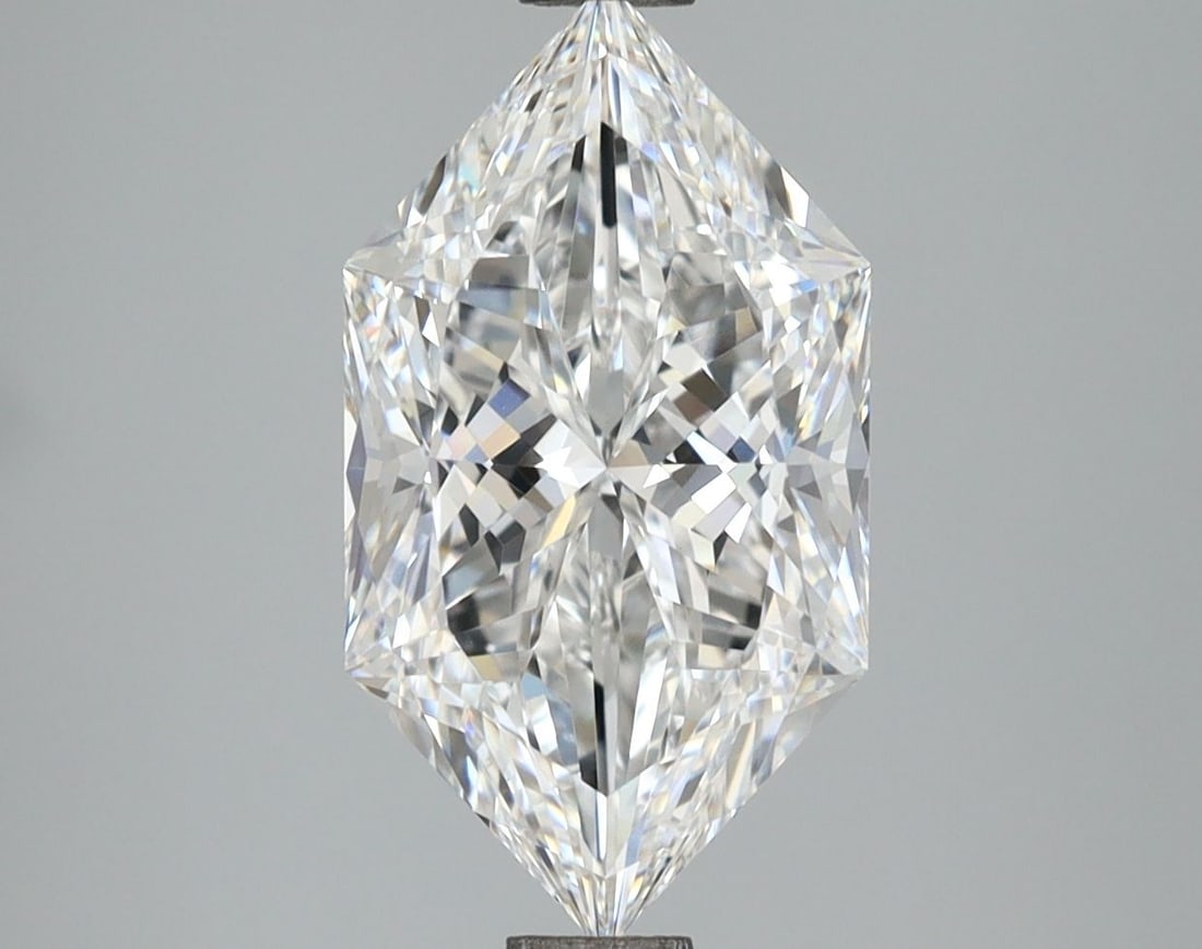 Loose Diamond - HEXAGONAL 2.08ct E VVS2: Loose Diamond - HEXAGONAL 2.08ct E VVS2 Source: This is a real non-mined Diamond that has been grown in a lab Shape: HEXAGONAL Carats: 2.08 Color: E Clarity: VVS2 Certification: IGI Video: Video Link