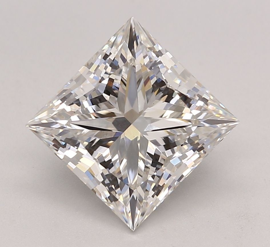 Loose Diamond - PRINCESS 2.9ct H VS1: Loose Diamond - PRINCESS 2.9ct H VS1 Source: This is a real non-mined Diamond that has been grown in a lab Shape: PRINCESS Carats: 2.9 Color: H Clarity: VS1 Certification: IGI Video: Video Link The