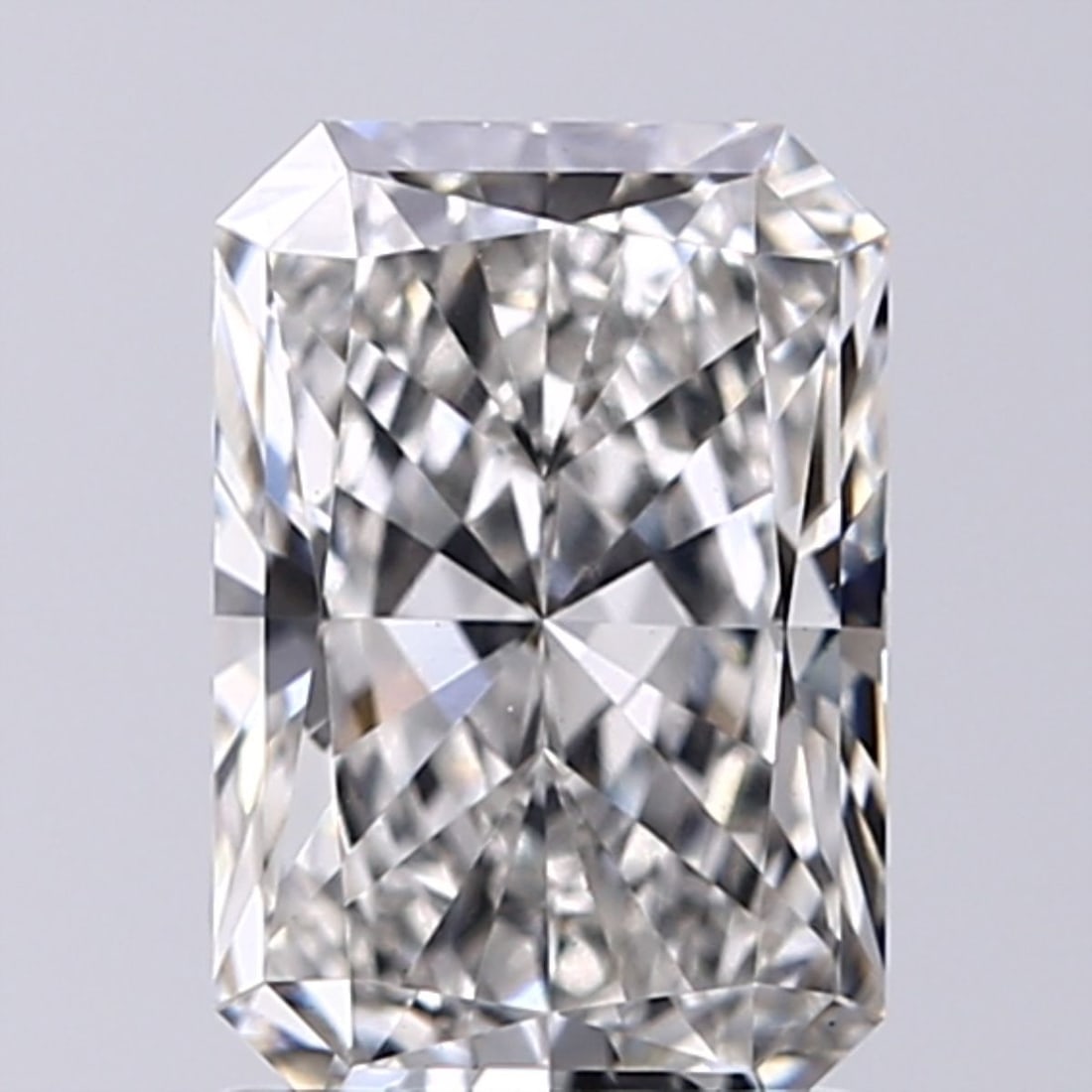 Loose Diamond - RADIANT 1.5ct G VS1: Loose Diamond - RADIANT 1.5ct G VS1 Source: This is a real non-mined Diamond that has been grown in a lab Shape: RADIANT Carats: 1.5 Color: G Clarity: VS1 Certification: IGI Video: Video Link The