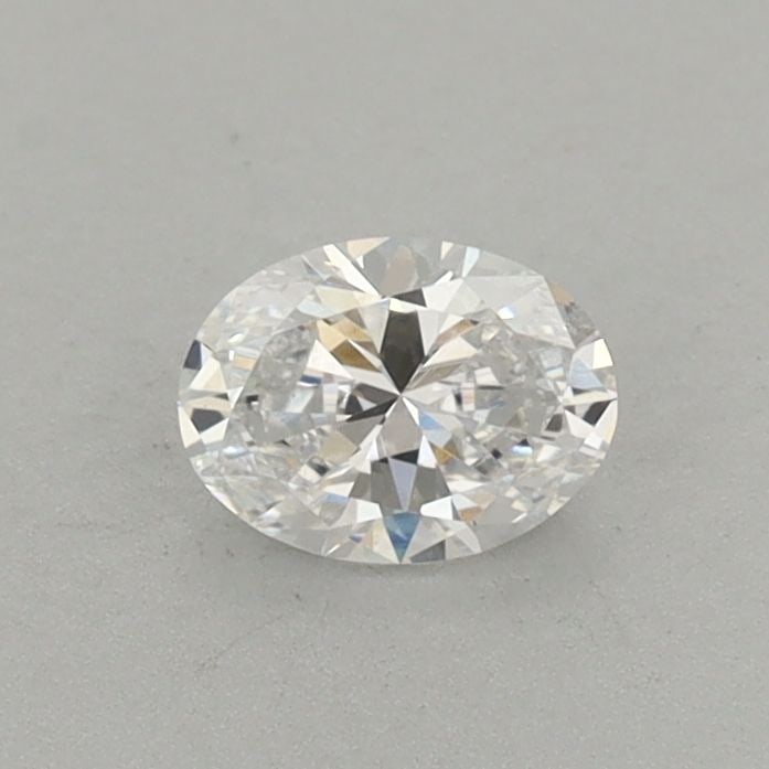 Loose Diamond - OVAL 0.39ct D VS1: Loose Diamond - OVAL 0.39ct D VS1 Source: This is a real non-mined Diamond that has been grown in a lab Shape: OVAL Carats: 0.39 Color: D Clarity: VS1 Certification: IGI Video: Video Link The Diamond