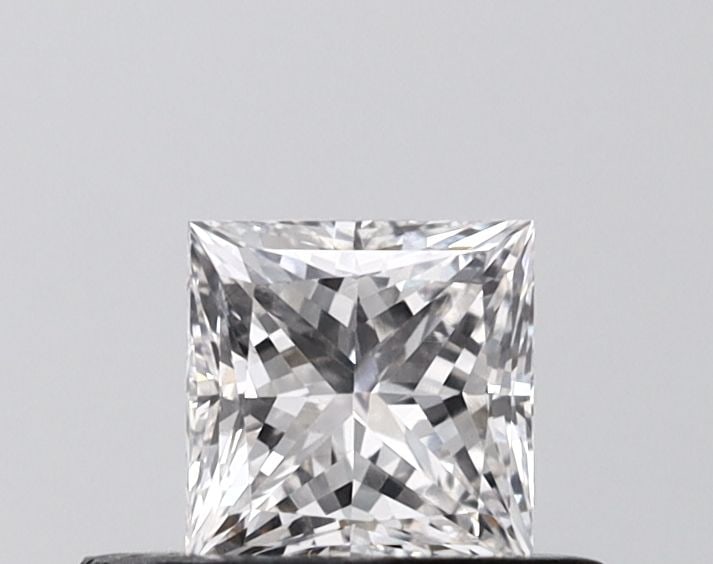 Loose Diamond - PRINCESS 0.55ct E VVS2: Loose Diamond - PRINCESS 0.55ct E VVS2 Source: This is a real non-mined Diamond that has been grown in a lab Shape: PRINCESS Carats: 0.55 Color: E Clarity: VVS2 Certification: IGI The Diamond Depot