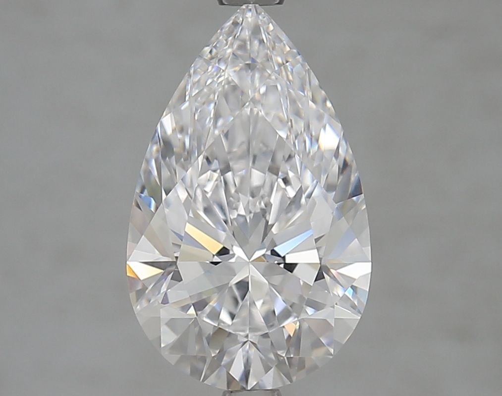 Loose Diamond - PEAR 3.01ct D VS1: Loose Diamond - PEAR 3.01ct D VS1 Source: This is a real non-mined Diamond that has been grown in a lab Shape: PEAR Carats: 3.01 Color: D Clarity: VS1 Certification: GIA Video: