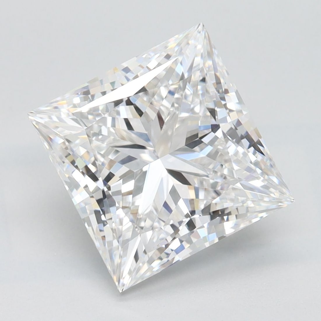 Loose Diamond - PRINCESS 3.53ct D VVS1: Loose Diamond - PRINCESS 3.53ct D VVS1 Source: This is a real non-mined Diamond that has been grown in a lab Shape: PRINCESS Carats: 3.53 Color: D Clarity: VVS1 Certification: GIA Video: Video Link