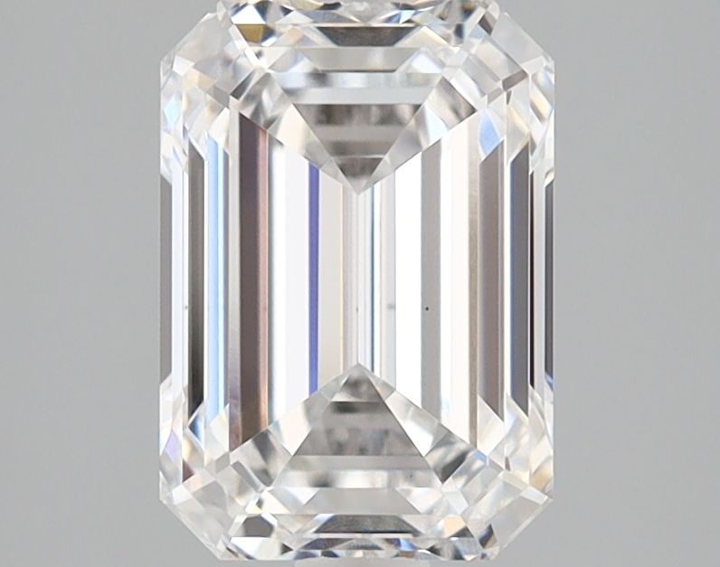 Loose Diamond - EMERALD 2.11ct E VS1: Loose Diamond - EMERALD 2.11ct E VS1 Source: This is a real non-mined Diamond that has been grown in a lab Shape: EMERALD Carats: 2.11 Color: E Clarity: VS1 Certification: GIA Video: