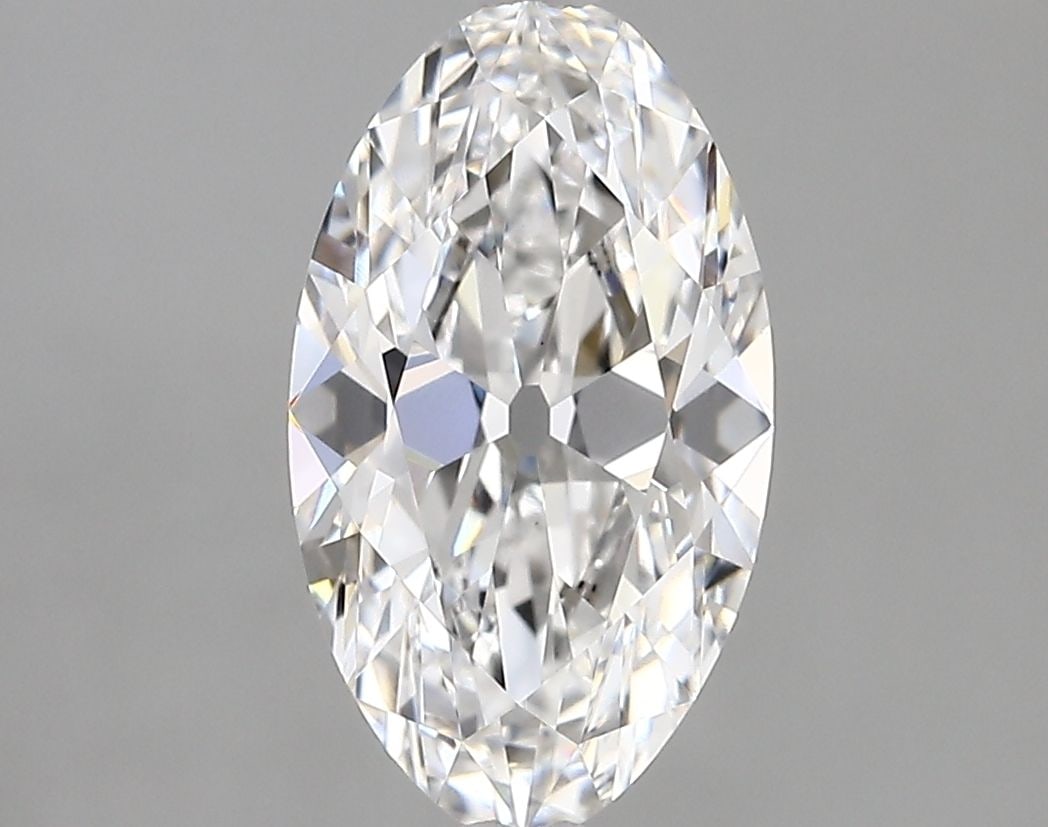 Loose Diamond - OVAL 2.31ct D VVS2: Loose Diamond - OVAL 2.31ct D VVS2 Source: This is a real non-mined Diamond that has been grown in a lab Shape: OVAL Carats: 2.31 Color: D Clarity: VVS2 Certification: IGI Video: