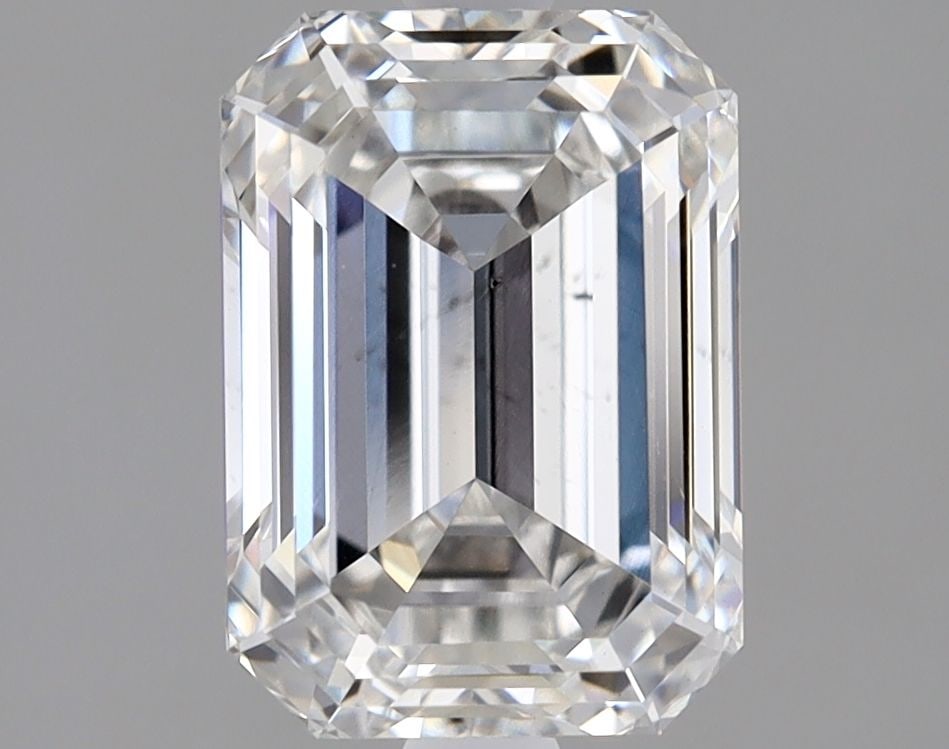 Loose Diamond - EMERALD 2.27ct F VS2: Loose Diamond - EMERALD 2.27ct F VS2 Source: This is a real non-mined Diamond that has been grown in a lab Shape: EMERALD Carats: 2.27 Color: F Clarity: VS2 Certification: IGI Video: Video Link The