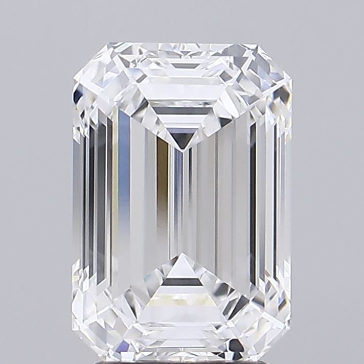Loose Diamond - EMERALD 3.78ct D VVS2: Loose Diamond - EMERALD 3.78ct D VVS2 Source: This is a real non-mined Diamond that has been grown in a lab Shape: EMERALD Carats: 3.78 Color: D Clarity: VVS2 Certification: GIA Video: