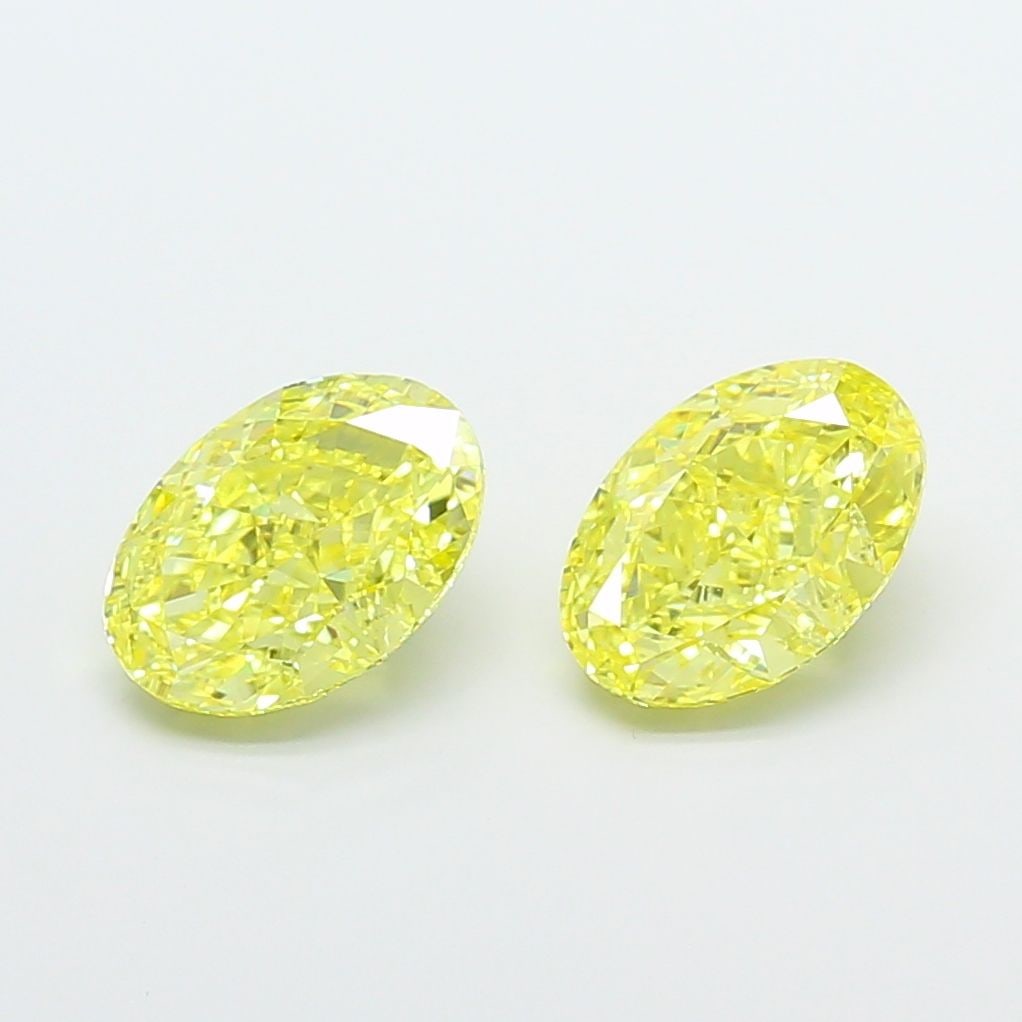 Loose Diamond - OVAL 2.0ct Fancy Vivid Yellow VS1: Loose Diamond - OVAL 2.0ct Fancy Vivid Yellow VS1 Source: This is a real non-mined Diamond that has been grown in a lab Shape: OVAL Carats: 2.0 Color: Fancy Vivid Yellow Certification: IGI Video: