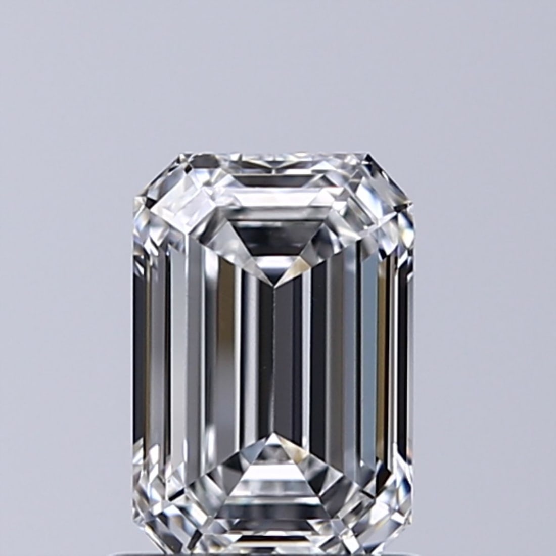 Loose Diamond - EMERALD 1.02ct E VS1: Loose Diamond - EMERALD 1.02ct E VS1 Source: This is a real non-mined Diamond that has been grown in a lab Shape: EMERALD Carats: 1.02 Color: E Clarity: VS1 Certification: IGI Video: