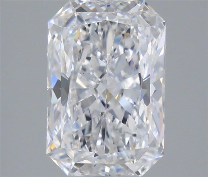 Loose Diamond - RADIANT 3.16ct D VS2: Loose Diamond - RADIANT 3.16ct D VS2 Source: This is a real non-mined Diamond that has been grown in a lab Shape: RADIANT Carats: 3.16 Color: D Clarity: VS2 Certification: IGI Video: Video Link The