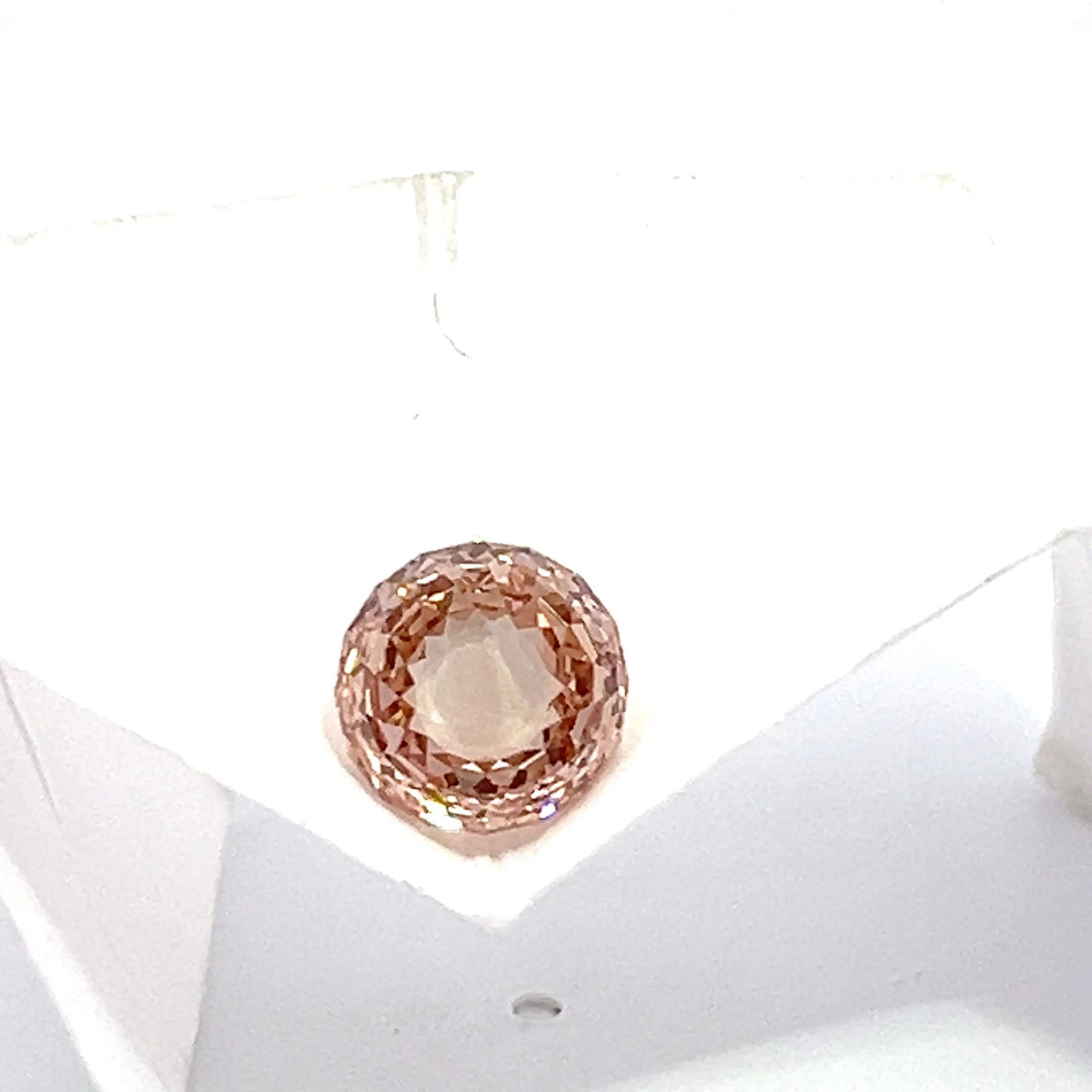 Loose Diamond - HEXAGONAL 2.23ct Fancy Pink VVS2: Loose Diamond - HEXAGONAL 2.23ct Fancy Pink VVS2 Source: This is a real non-mined Diamond that has been grown in a lab Shape: HEXAGONAL Carats: 2.23 Color: Fancy Pink Certification: NONE The Diamond D