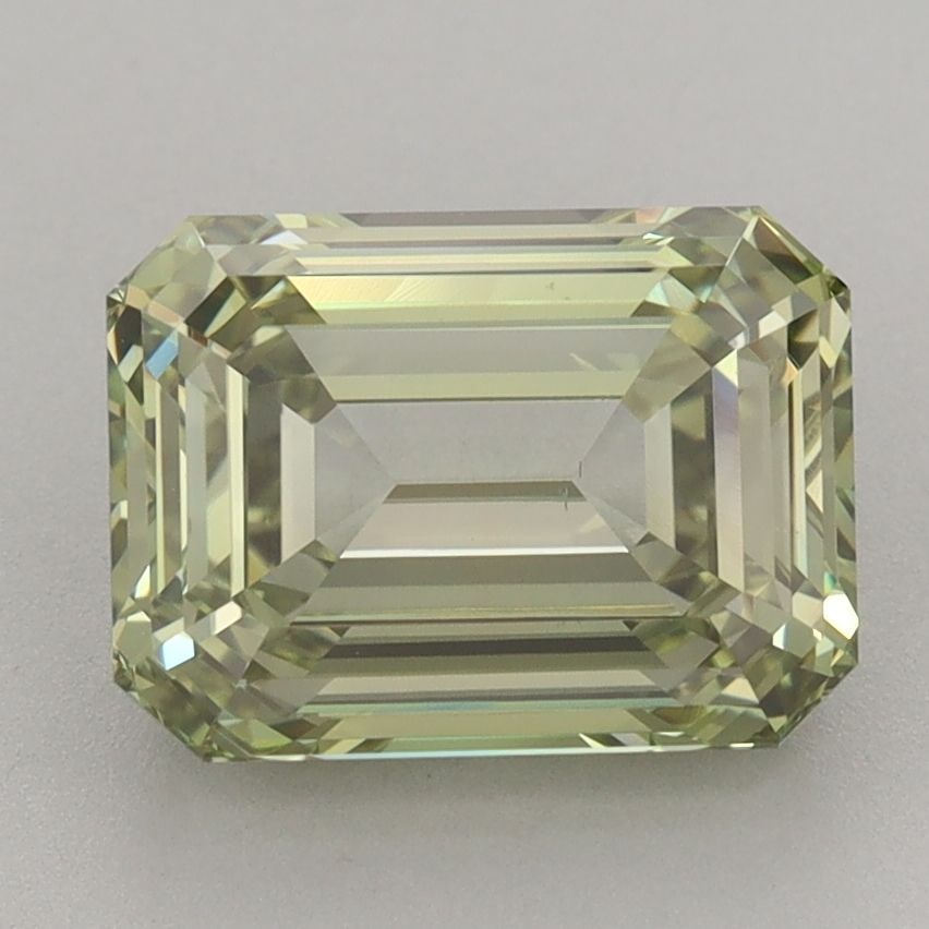 Loose Diamond - EMERALD 3.11ct Fancy Vivid Green VS2: Loose Diamond - EMERALD 3.11ct Fancy Vivid Green VS2 Source: This is a real non-mined Diamond that has been grown in a lab Shape: EMERALD Carats: 3.11 Color: Fancy Vivid Green Certification: IGI Video