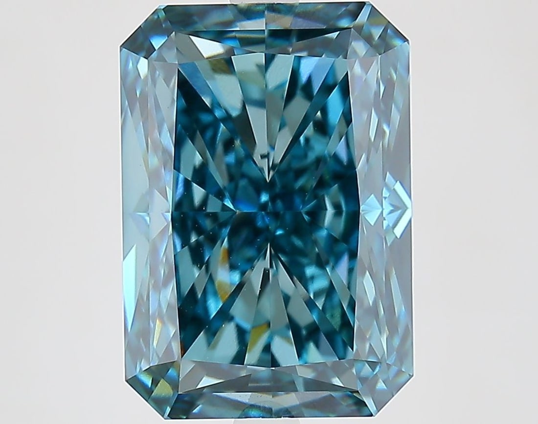 Loose Diamond - RADIANT 6.62ct Fancy Vivid Green Blue VVS2: Loose Diamond - RADIANT 6.62ct Fancy Vivid Green Blue VVS2 Source: This is a real non-mined Diamond that has been grown in a lab Shape: RADIANT Carats: 6.62 Color: Fancy Vivid Green Blue Certification