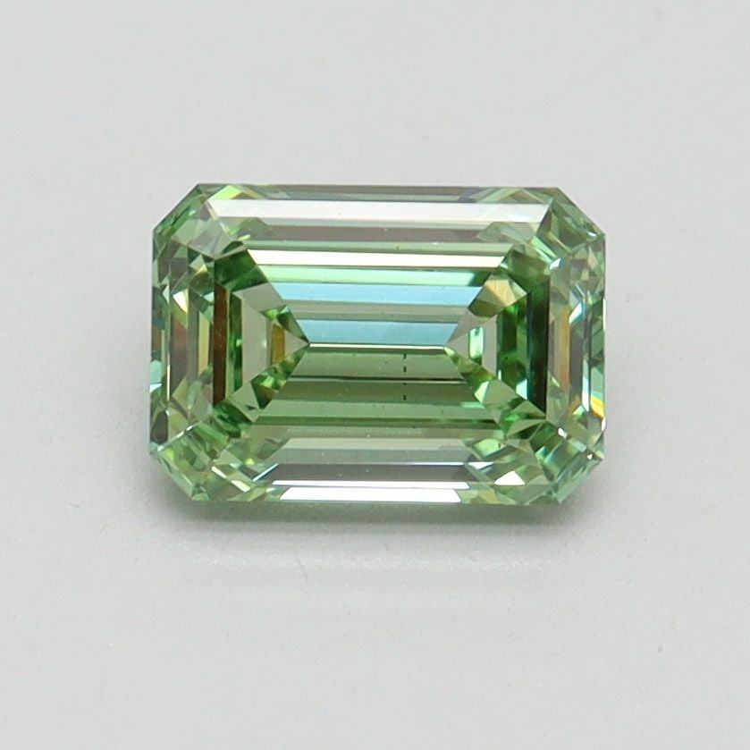 Loose Diamond - EMERALD 1.04ct Fancy Vivid Green VS2: Loose Diamond - EMERALD 1.04ct Fancy Vivid Green VS2 Source: This is a real non-mined Diamond that has been grown in a lab Shape: EMERALD Carats: 1.04 Color: Fancy Vivid Green Certification: IGI Video