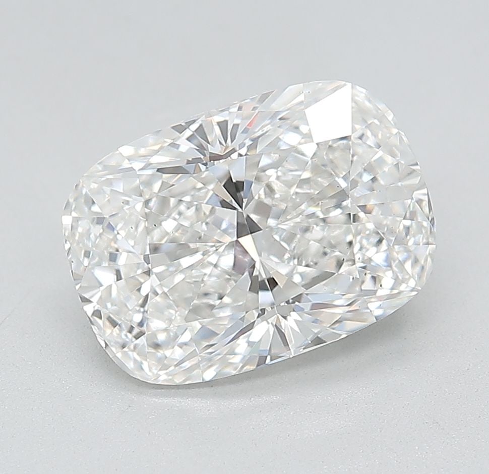 Loose Diamond - CUSHION MODIFIED 3.02ct E VS1: Loose Diamond - CUSHION MODIFIED 3.02ct E VS1 Source: This is a real non-mined Diamond that has been grown in a lab Shape: CUSHION MODIFIED Carats: 3.02 Color: E Clarity: VS1 Certification: IGI Video: