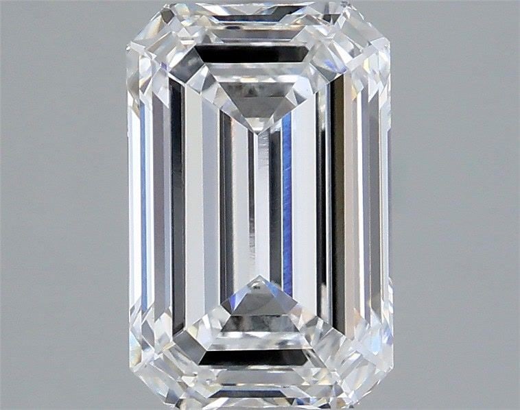 Loose Diamond - EMERALD 2.51ct D VS1: Loose Diamond - EMERALD 2.51ct D VS1 Source: This is a real non-mined Diamond that has been grown in a lab Shape: EMERALD Carats: 2.51 Color: D Clarity: VS1 Certification: IGI Video: Video Link The