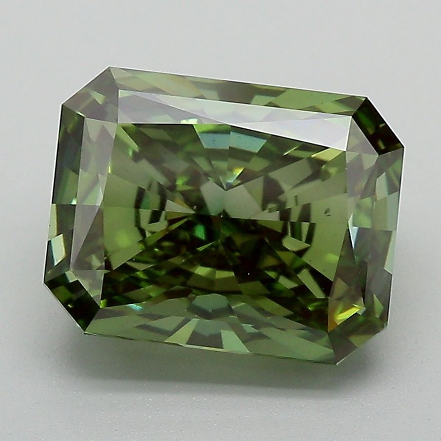 Loose Diamond - RADIANT 4.23ct Fancy Vivid Green VS2: Loose Diamond - RADIANT 4.23ct Fancy Vivid Green VS2 Source: This is a real non-mined Diamond that has been grown in a lab Shape: RADIANT Carats: 4.23 Color: Fancy Vivid Green Certification: IGI